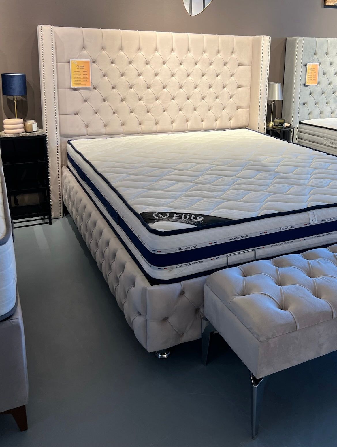 Lit Coffre CLOUTE Beige