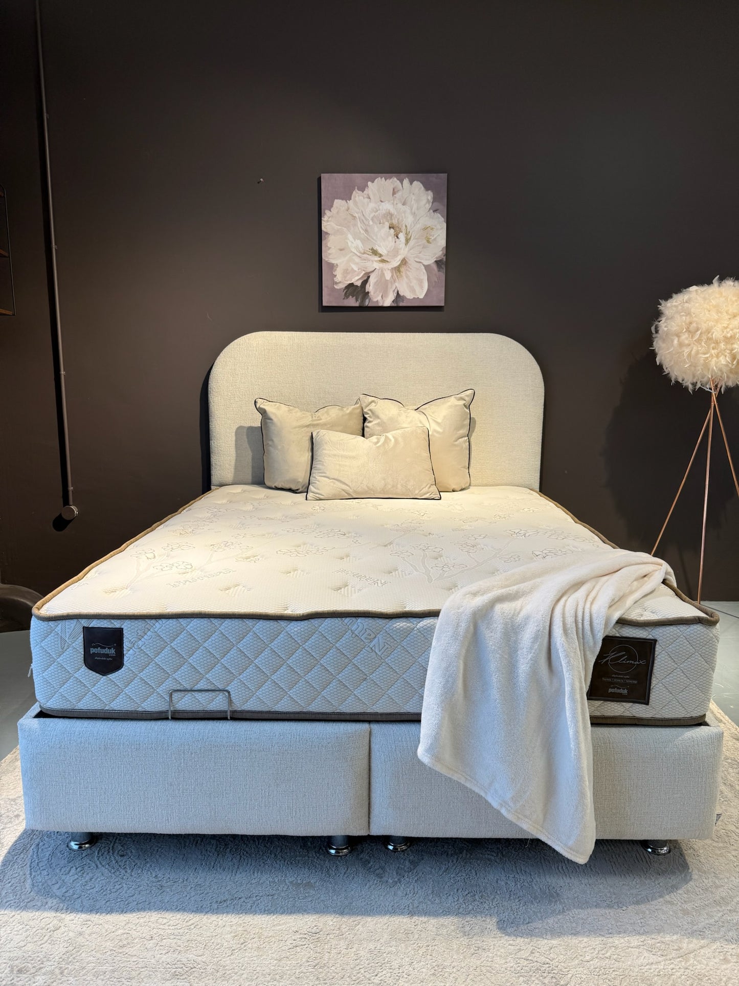 LIT COFFRE JADE BLANC CASSÉ CHENILLE