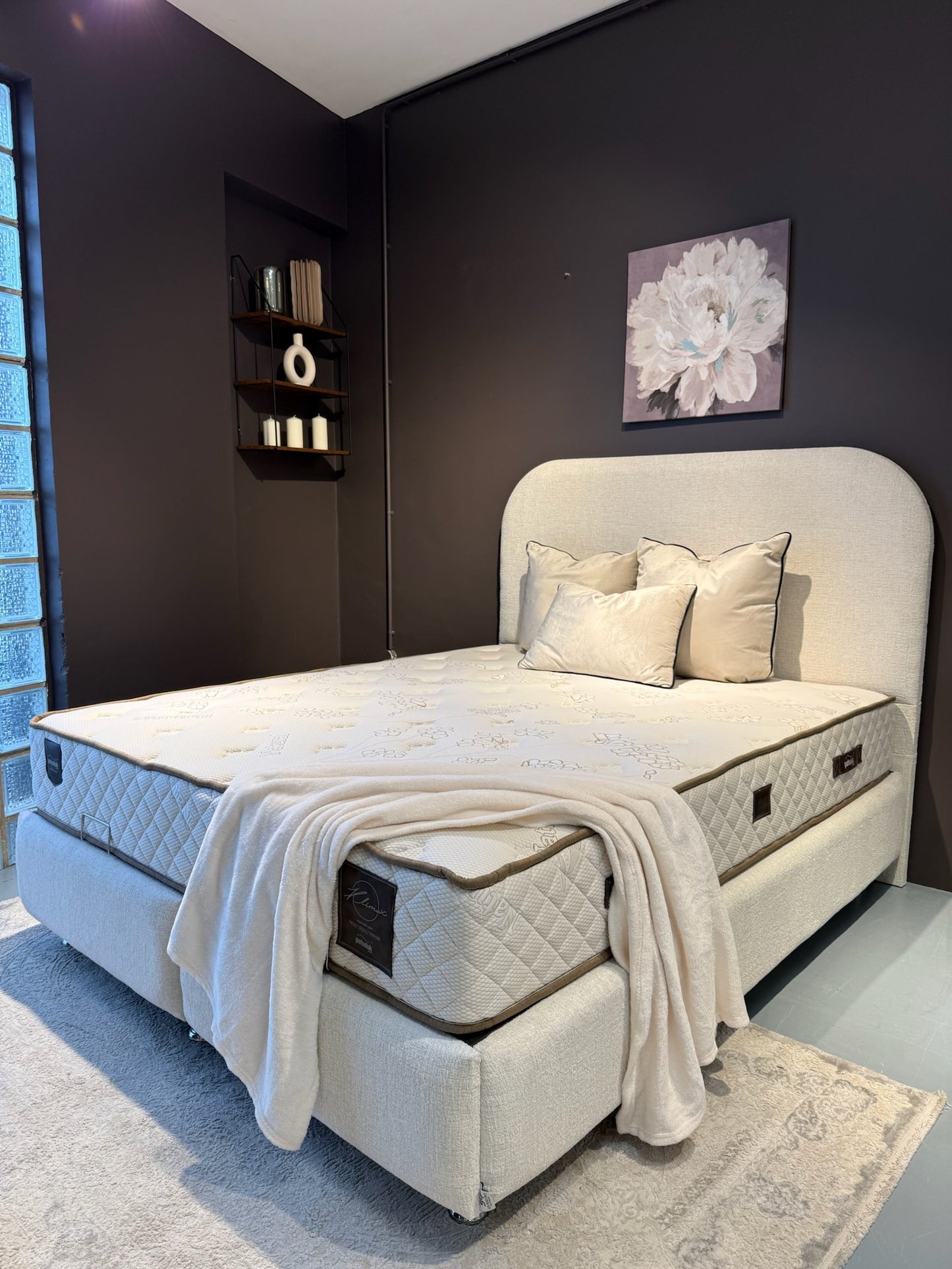 LIT COFFRE JADE BLANC CASSÉ CHENILLE