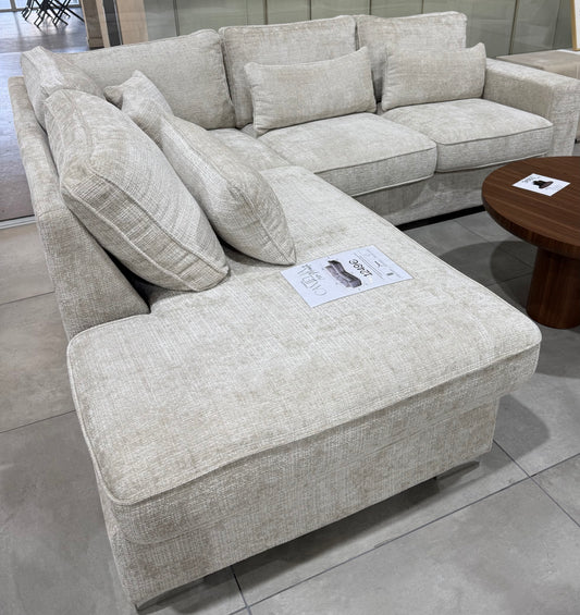 Lexus M - Marbella beige 260X230