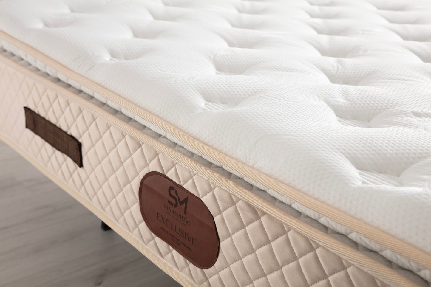 Matelas San Martino Exclusif Ressorts Beige – 32 cm avec Surmatelas Intégré
