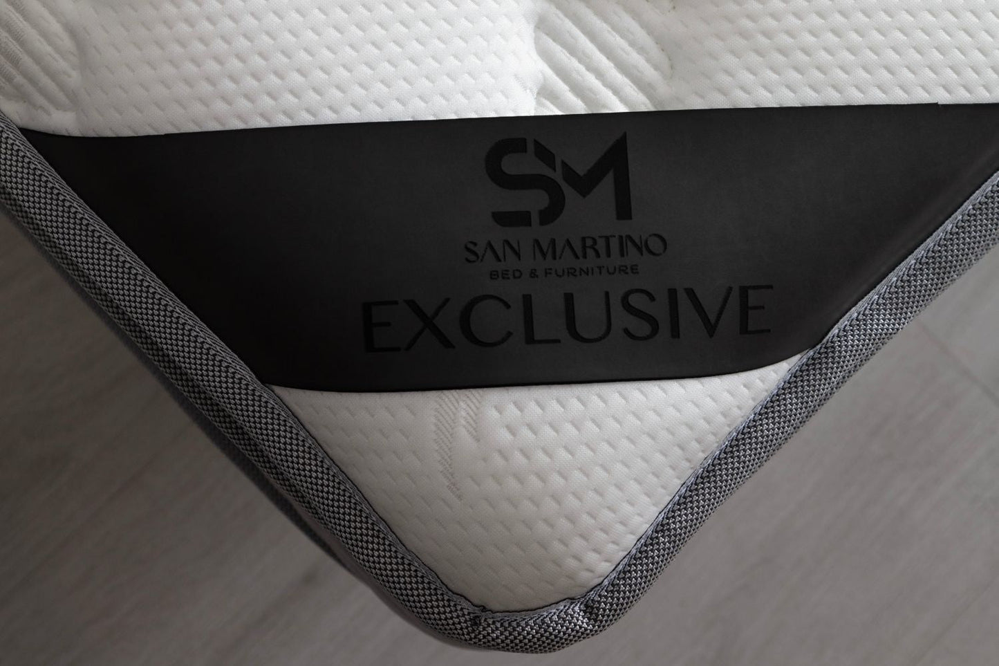 Matelas San Martino Exclusif Ressorts Gris – 32 cm avec Surmatelas Intégré
