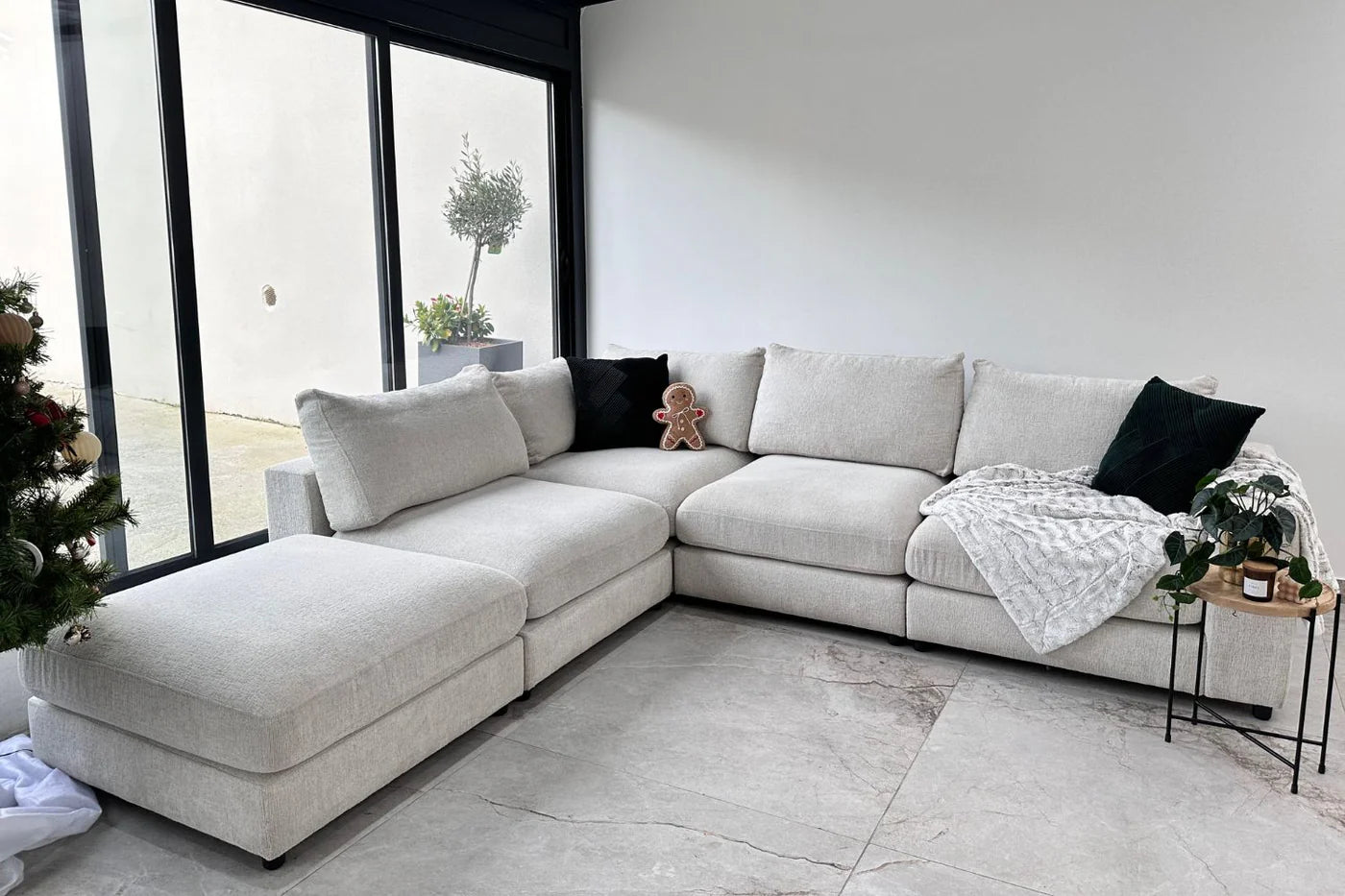 Canapé modulable Julia 4+1 en Chenille