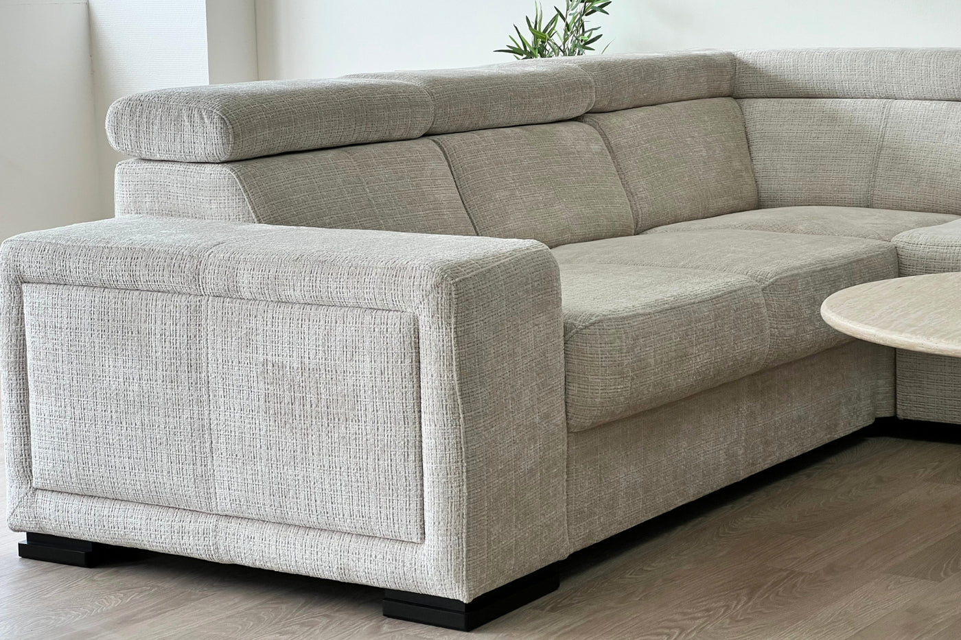 Canapé KAROLA convertible en tissu marbella Beige